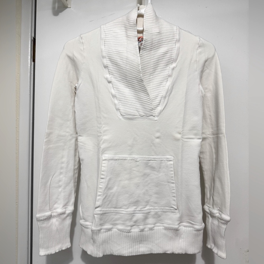 Love from Ya-Ya Stretchy Long Sleeve Top with Kangaroo Pocket in Ivory Size 1